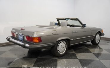 Mercedes-benz-Other-1985-Gray-Gray-15