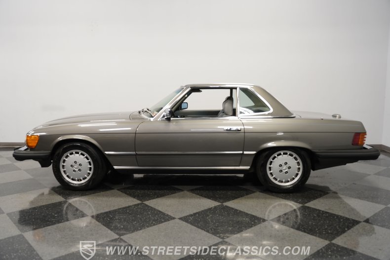 Mercedes-benz-Other-1985-Gray-Gray-25