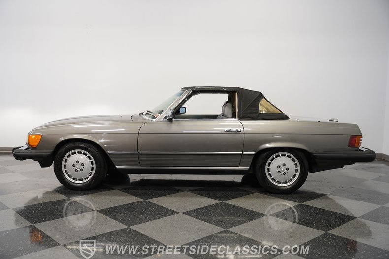 Mercedes-benz-Other-1985-Gray-Gray-28