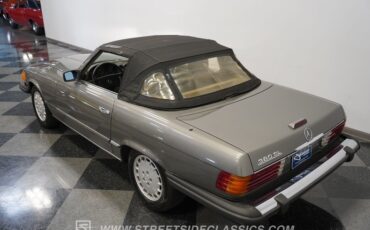 Mercedes-benz-Other-1985-Gray-Gray-30