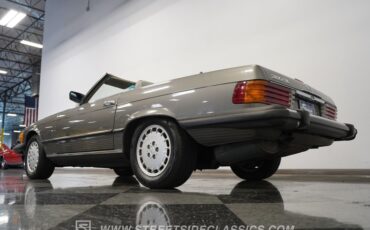 Mercedes-benz-Other-1985-Gray-Gray-37