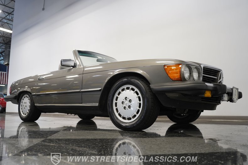Mercedes-benz-Other-1985-Gray-Gray-44