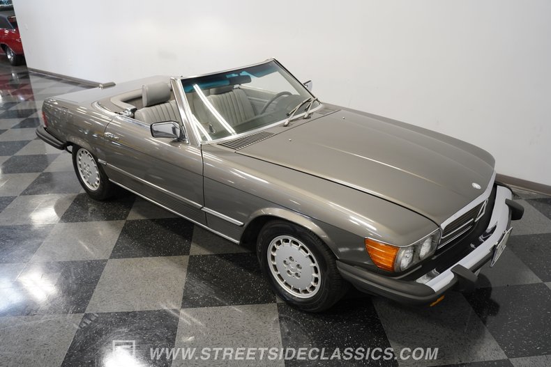 Mercedes-benz-Other-1985-Gray-Gray-45