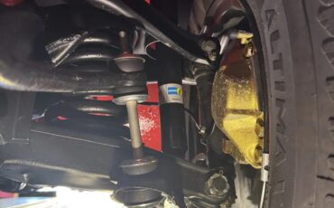 Mercedes-benz-Sl-class-1969-Signal-Red-Black-10