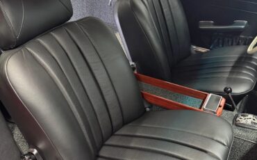 Mercedes-benz-Sl-class-1969-Signal-Red-Black-5