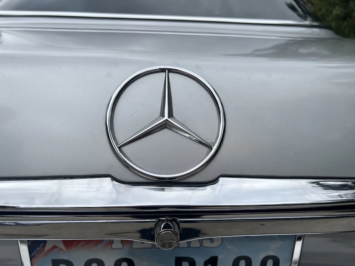 Mercedes-benz-Slc-1978-Silver-Blue-8