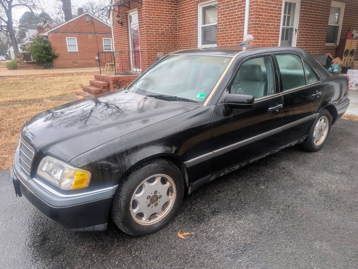 Mercedes-benz-c-class-1994-black-12