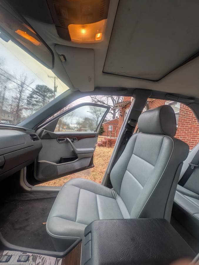 Mercedes-benz-c-class-1994-black-14