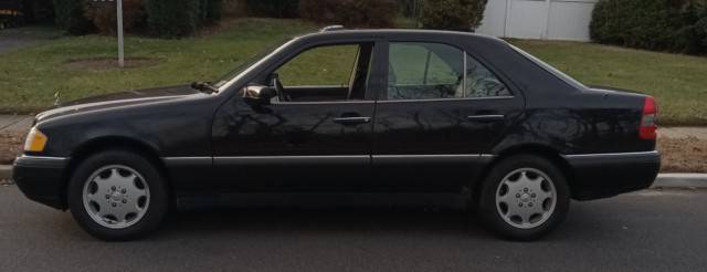 Mercedes-benz-c-class-1995-4