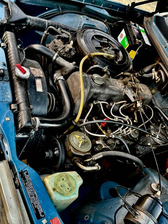 Mercedes-benz-c240-diesel-1978-14