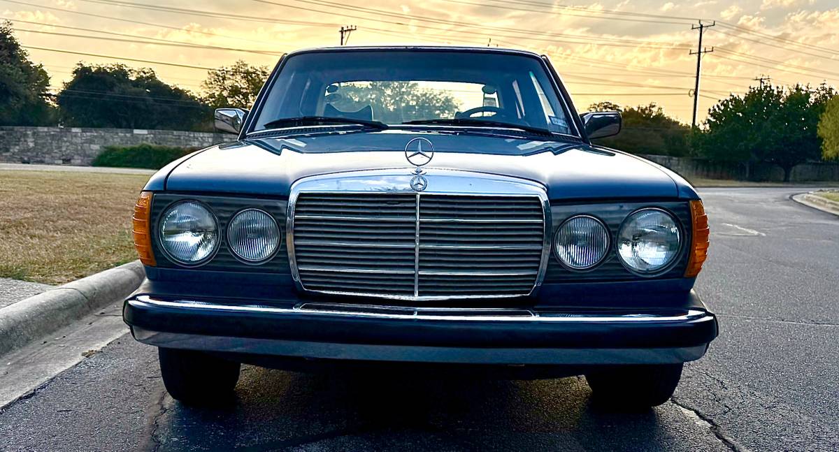 Mercedes-benz-c240-diesel-1978-6