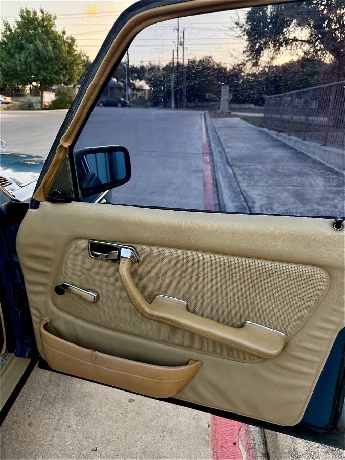 Mercedes-benz-c240-diesel-1978-8