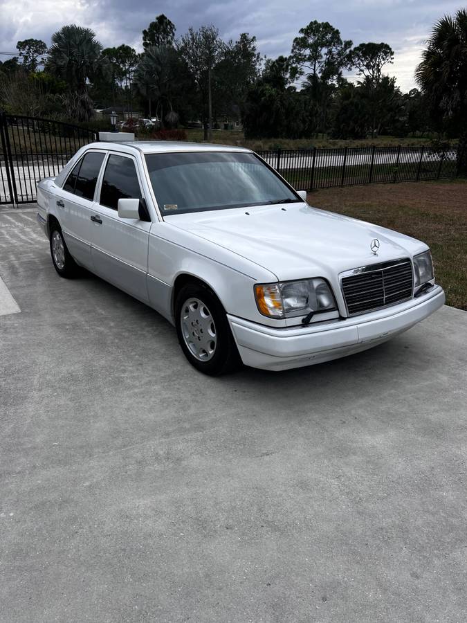 Mercedes-benz-e-420-1994-white-1