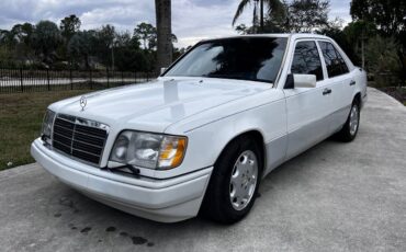 Mercedes-benz-e-420-1994-white-10