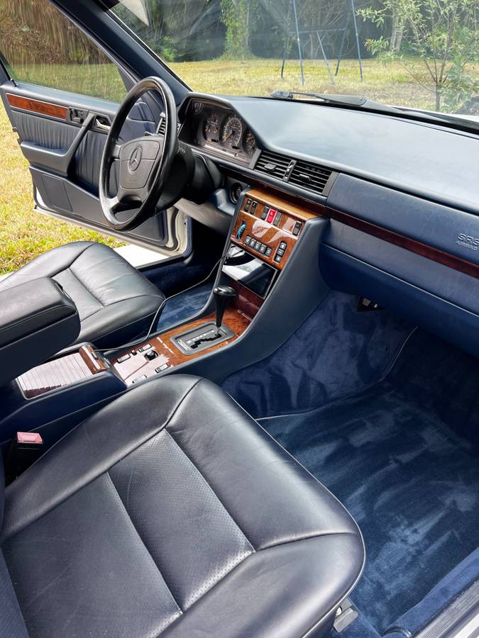 Mercedes-benz-e-420-1994-white-5