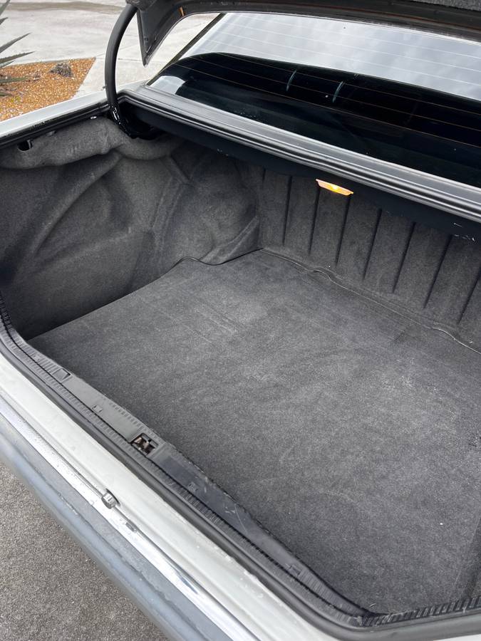 Mercedes-benz-e-420-1994-white-9