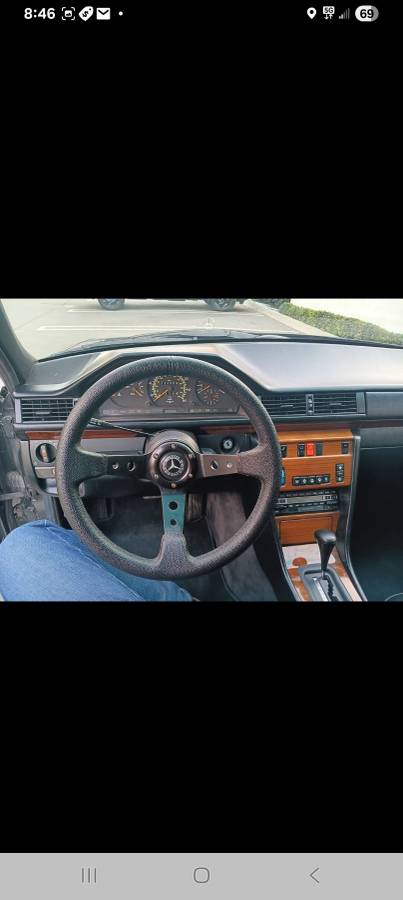 Mercedes-benz-e-class-1993-grey-11