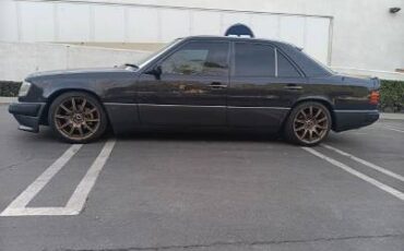 Mercedes-benz-e-class-1993-grey