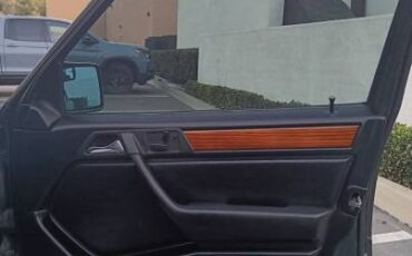 Mercedes-benz-e-class-1993-grey-9