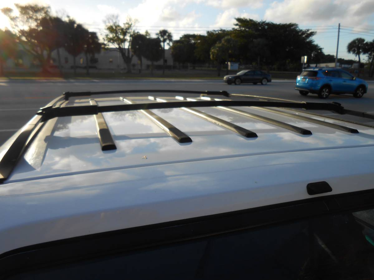 Mercedes-benz-e-class-1994-white-5