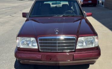Mercedes-benz-e-class-1995-custom-104