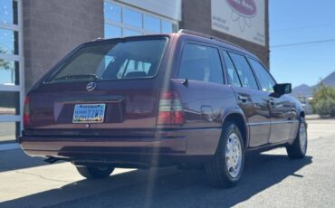 Mercedes-benz-e-class-1995-custom-5