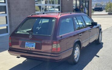 Mercedes-benz-e-class-1995-custom-66