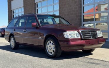 Mercedes-benz-e-class-1995-custom-70