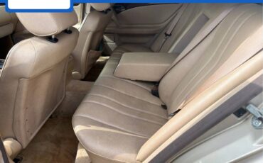 Mercedes-benz-e-class-diesel-1996-custom-10