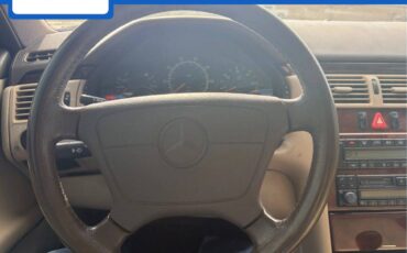 Mercedes-benz-e-class-diesel-1996-custom-15