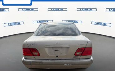 Mercedes-benz-e-class-diesel-1996-custom-6