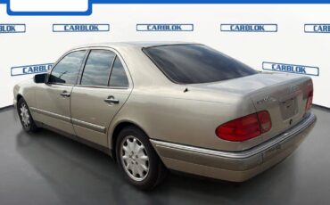 Mercedes-benz-e-class-diesel-1996-custom-7