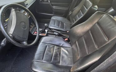 Mercedes-benz-e190-2.3-16v-1986-black-8