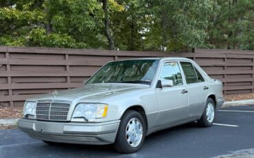 Mercedes-benz-e300-diesel-1995