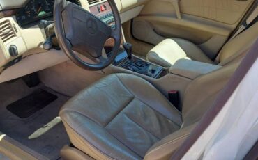 Mercedes-benz-e420-1996-white-2