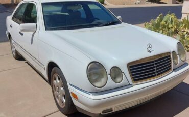Mercedes-benz-e420-1996-white-3