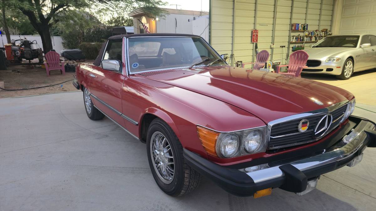 Mercedes-benz-s-class-1976-red-1