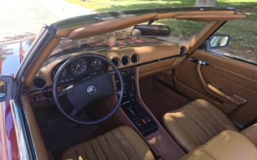 Mercedes-benz-s-class-1976-red-16