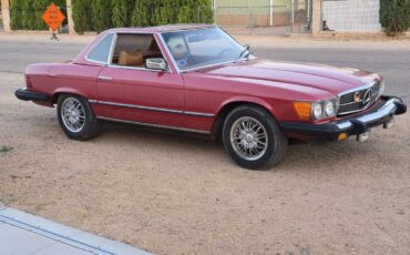 Mercedes-benz-s-class-1976-red-17