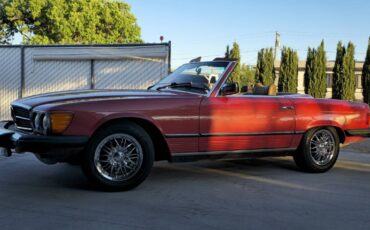 Mercedes-benz-s-class-1976-red-20