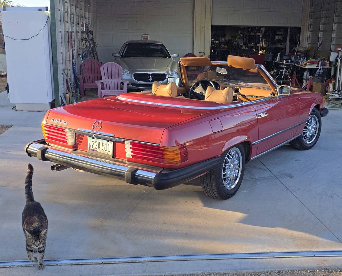 Mercedes-benz-s-class-1976-red-8