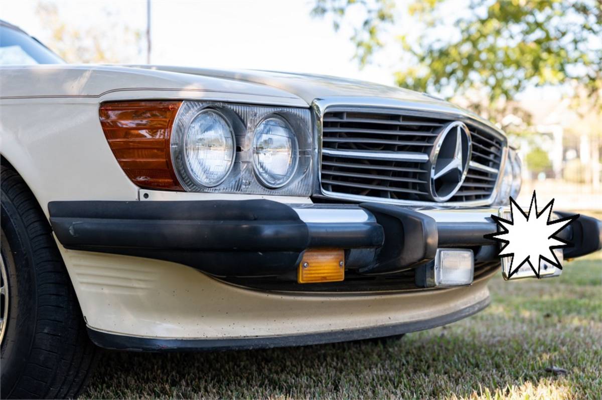 Mercedes-benz-s-class-1979-white-1