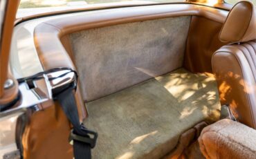 Mercedes-benz-s-class-1979-white-11