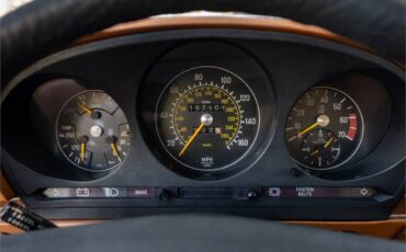 Mercedes-benz-s-class-1979-white-12