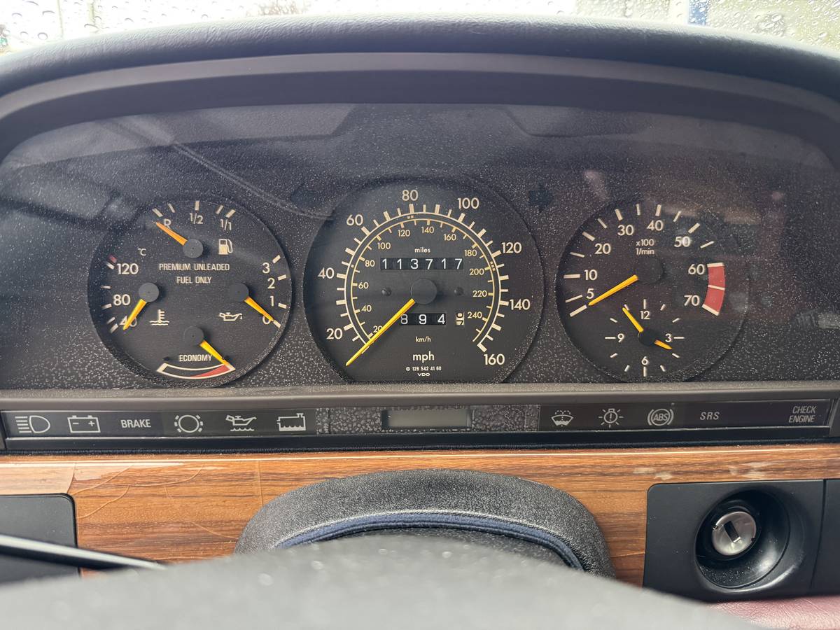 Mercedes-benz-s-class-1991-2