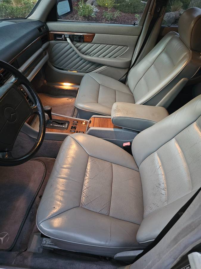 Mercedes-benz-s-class-1991-grey-3