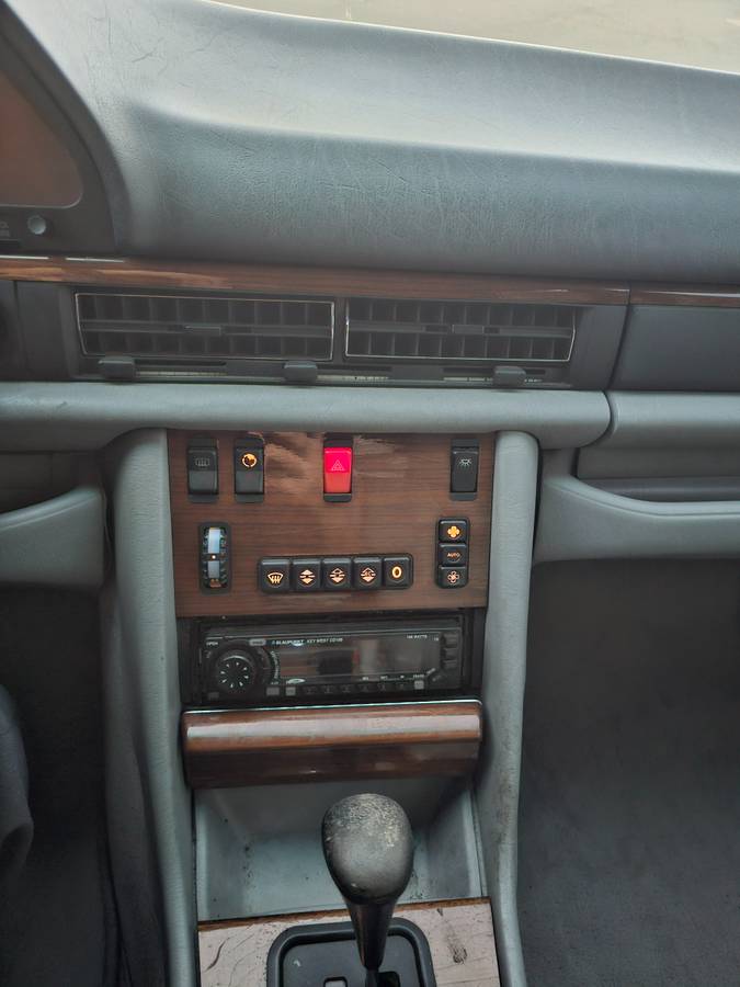 Mercedes-benz-s-class-1991-grey-9