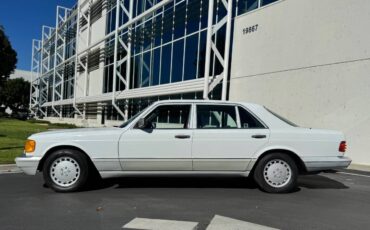 Mercedes-benz-s-class-1991-white-1