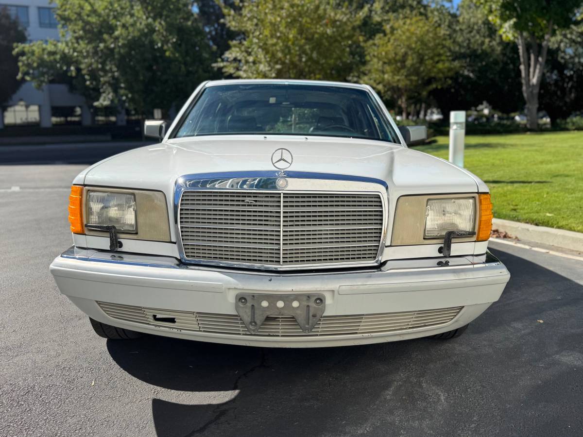 Mercedes-benz-s-class-1991-white-4