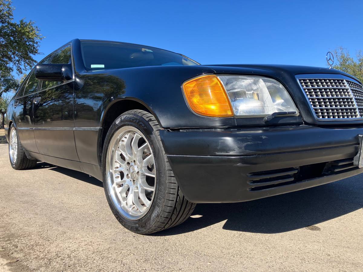 Mercedes-benz-s-class-1994-black-1